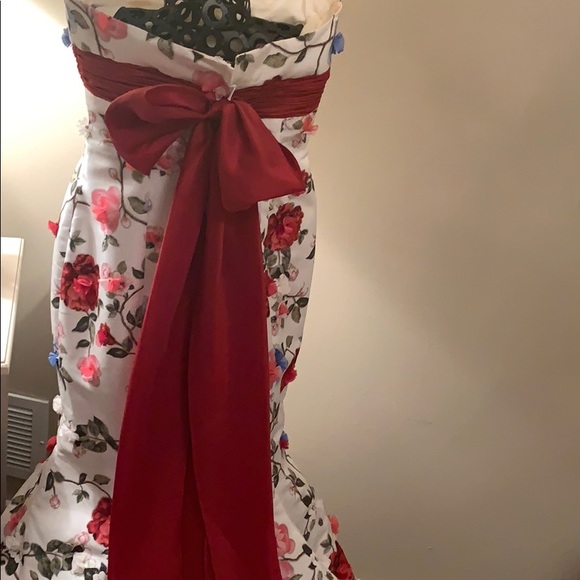 Sherri hill prom dress, spring collection - Picture 8 of 8